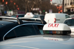 Publication du décret relatif au registre national de disponibilité des taxis: lancement de la plateforme « Le.Taxi »